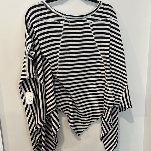 Free People Angel Striped Nautical Tee NWT Size M - Picture 6 of 6